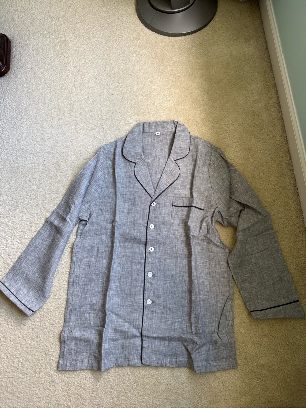 Piglet in bed pajama top / gray xs
